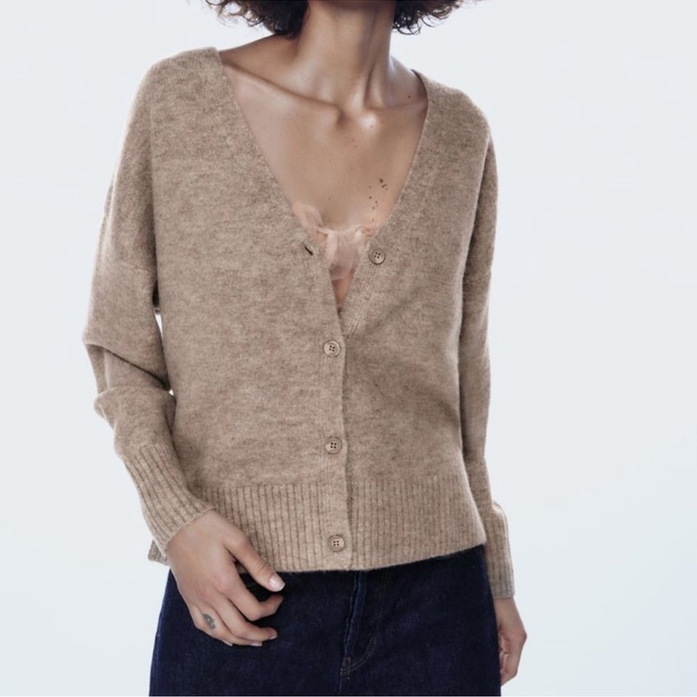 ZARA SOFT KNIT CARDIGAN IN BROWN